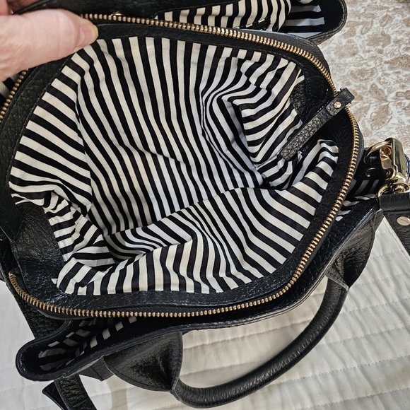 KATE SPADE Southport Avenue Sloan Large Black Pebbled Leather Satchel Purse - Picture 13 of 16